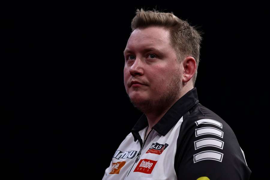 Martin Schindler konnte heute nicht sein bestes Darts abrufen. Martin Schindler konnte heute nicht sein bestes Darts abrufen.