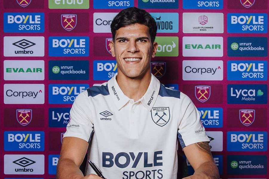 Fernandes mení zamestnávateľa v rámci Britských ostrovov. 