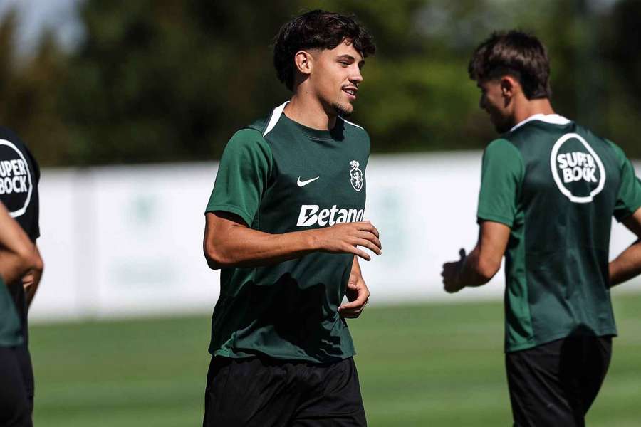 Rafael Nel apontou um dos golos do Sporting Rafael Nel apontou um dos golos do Sporting