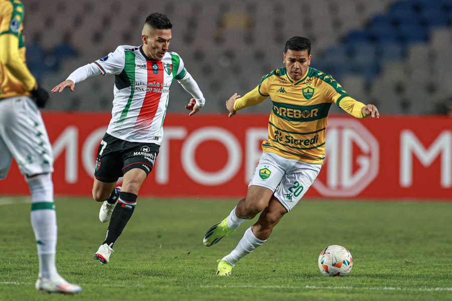 Cuiabá e Palestino decidem vaga nas oitavas de final da Copa Sul-Americana