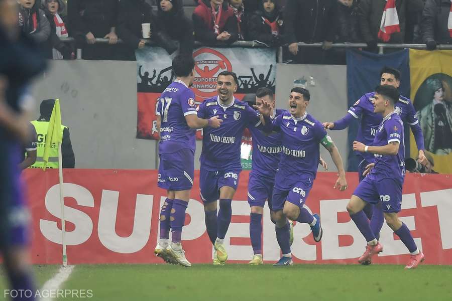 LIVE Cupa României: FC Argeș - Gloria Bistrița LIVE Cupa României: FC Argeș - Gloria Bistrița