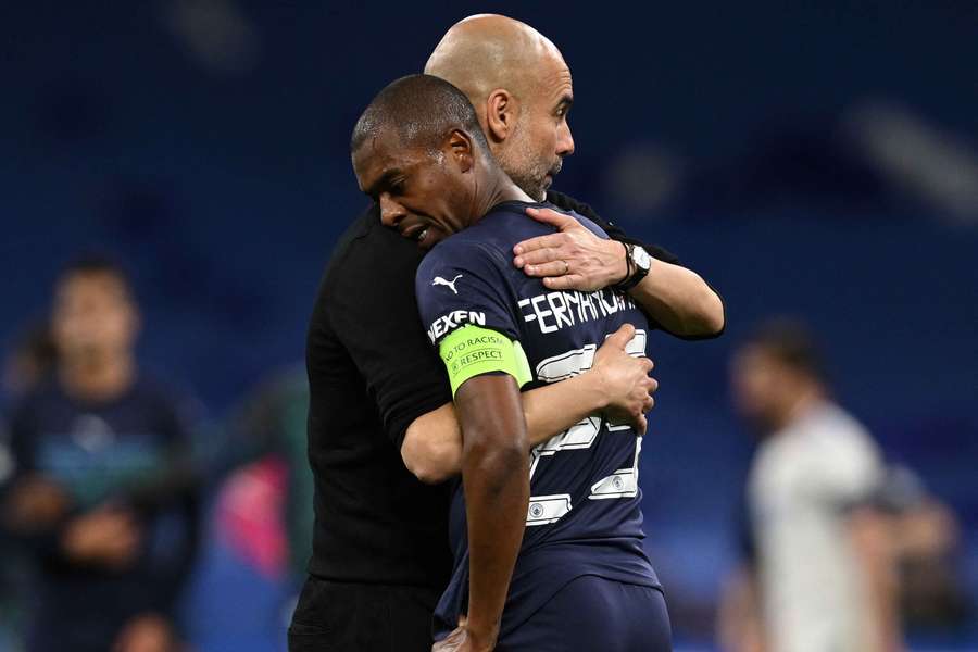 Le Brésilien Fernandinho, ex joueur de Manchester City, raccroche à 40 ans