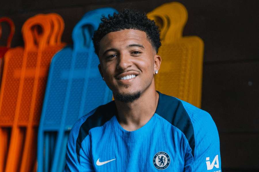 Jadon Sancho bude v Chelsea oblékat dres s číslem 19.