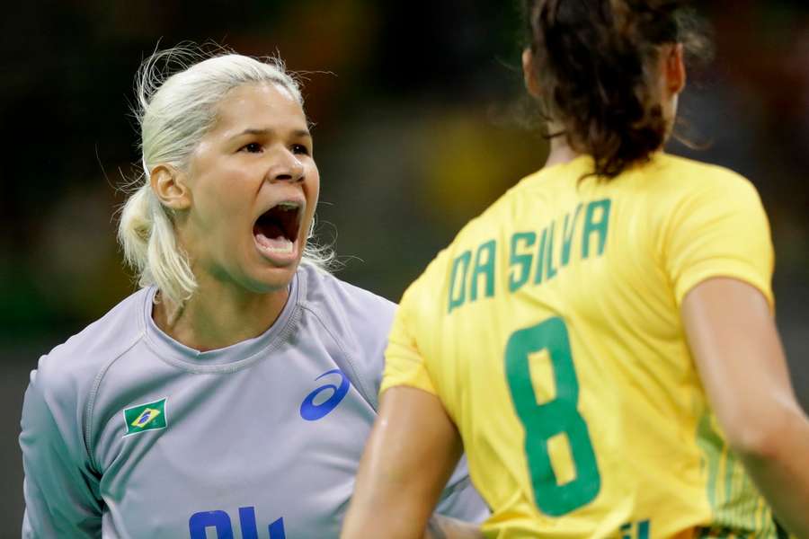Brasiliansk verdensmester og CL-vinder skal afløse gravid norsk keeper i Horsens