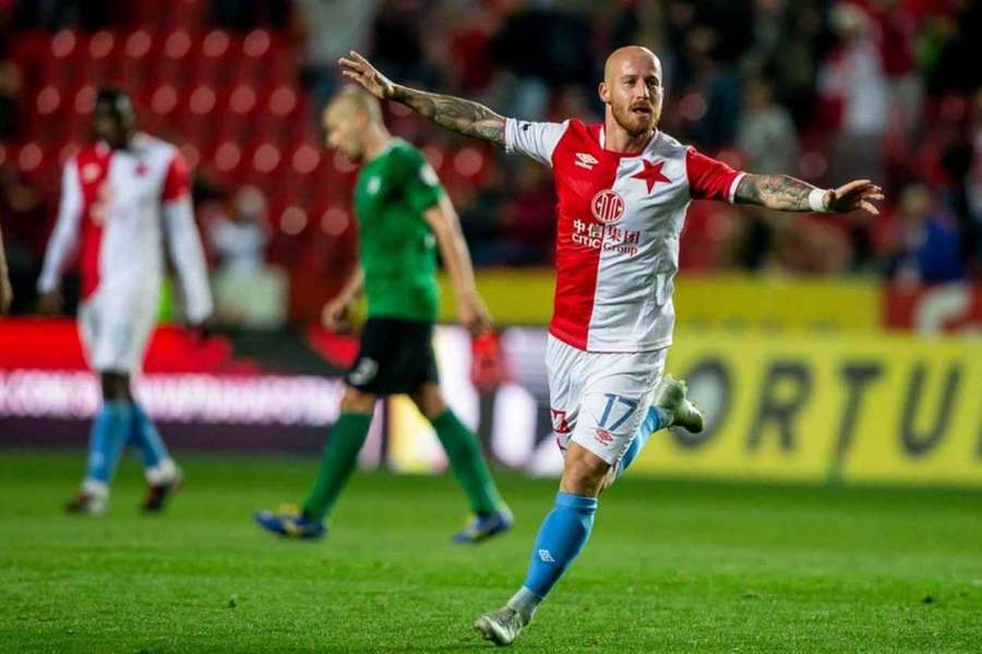 Miroslav Stoch si zahraje 1. B třídu.