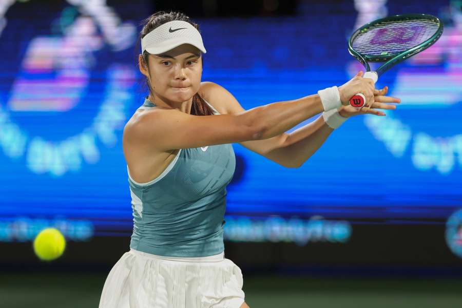 Emma Raducanu en el WTA 500 de Dubai