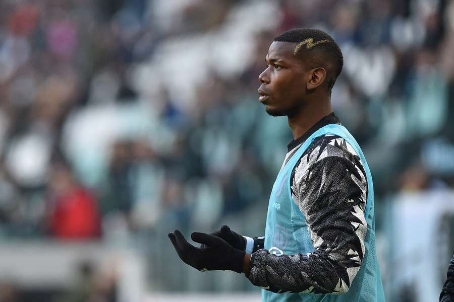 Juventus' Paul Pogba warms up during the match