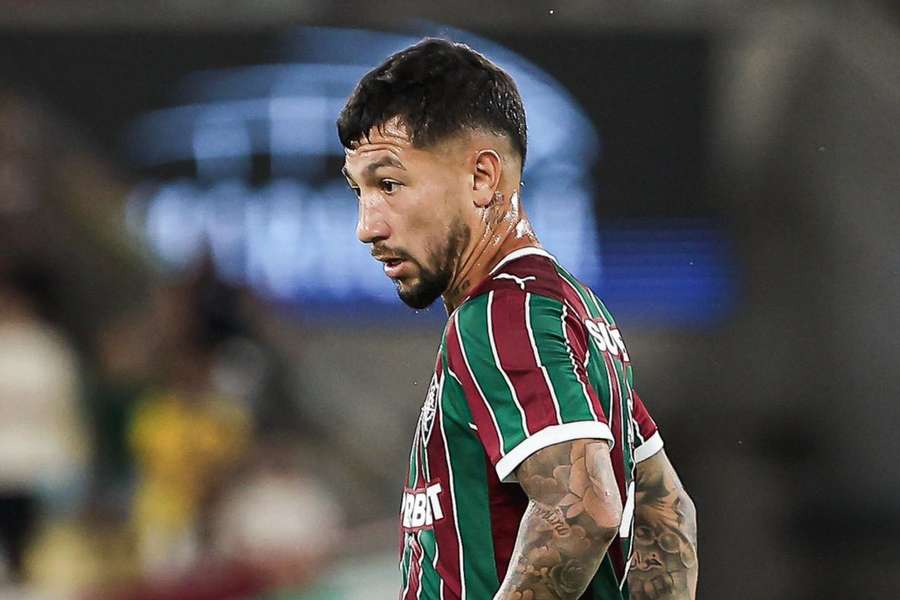 Lucho Acosta sofreu lesão em Fluminense 1x2 Flamengo Lucho Acosta sofreu lesão em Fluminense 1x2 Flamengo