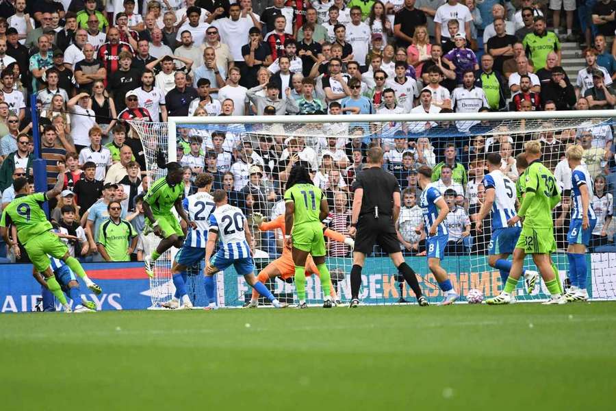 Brighton-Fulham terminou com empate a um golo