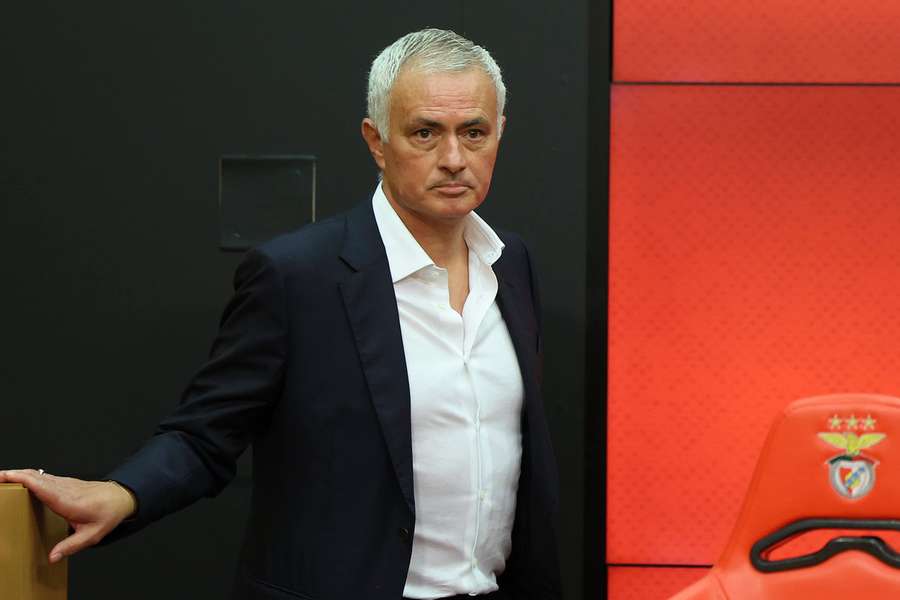 José Mourinho, treinador do Benfica