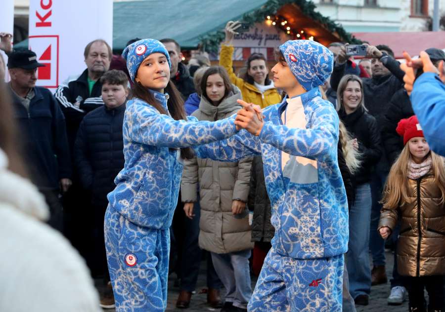 Slovenskí športovci budú na ZOH niesť na sebe kúsok odkazu Nepelu. Slovenskí športovci budú na ZOH niesť na sebe kúsok odkazu Nepelu.