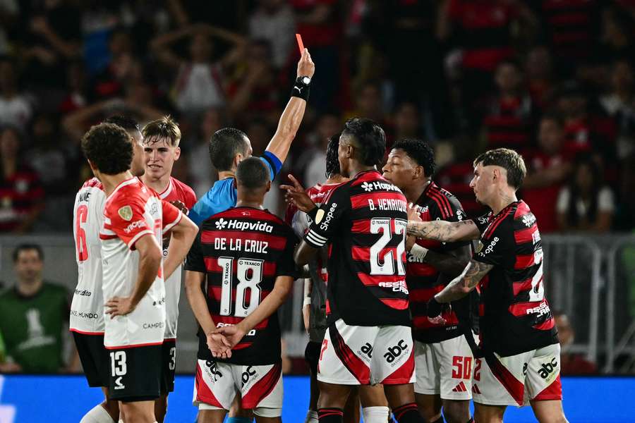 A expulsão de Gonzalo Plata mudou o fim de partida A expulsão de Gonzalo Plata mudou o fim de partida