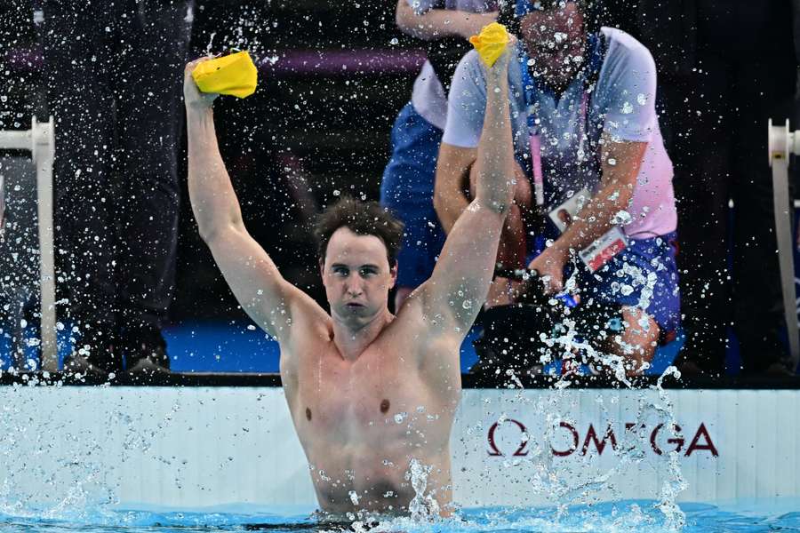 A festa de Cameron McEvoy 