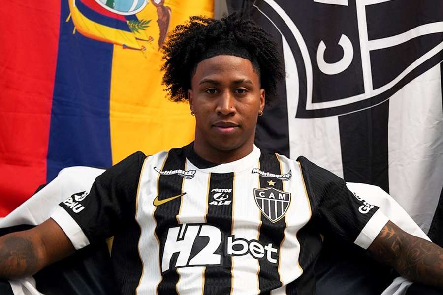 Ángelo Preciado ocupará a lateral-direita do Atlético-MG