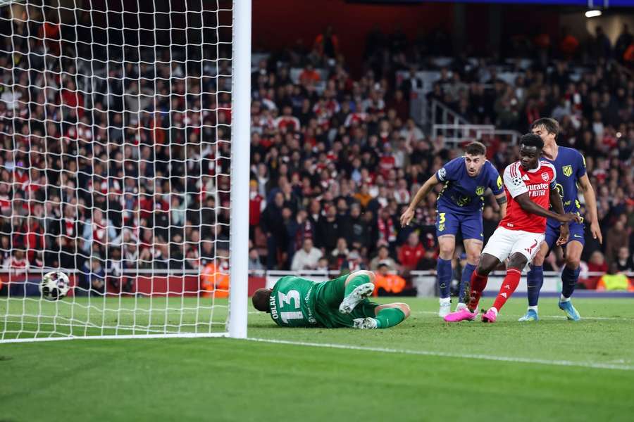 Arsenal's Bukayo Saka scores against Atletico Madrid