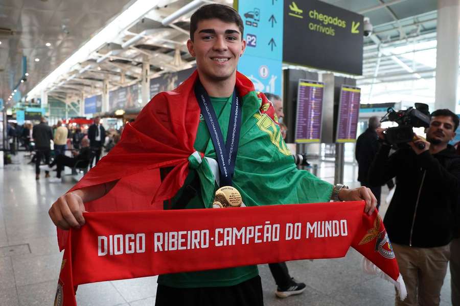 Diogo Ribeiro conquistou duas medalhas de ouro