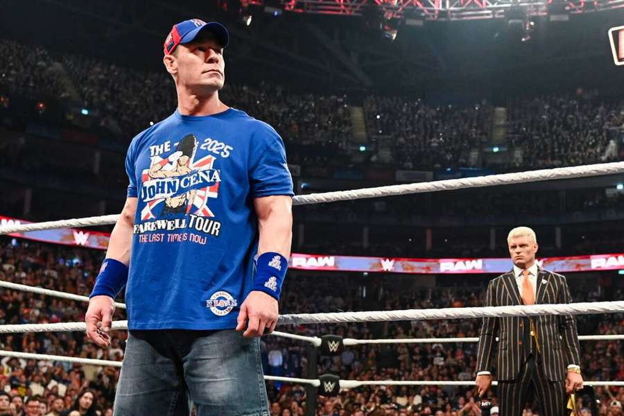 Cena sa pred vysielaním RAW objavil na Slovensku.