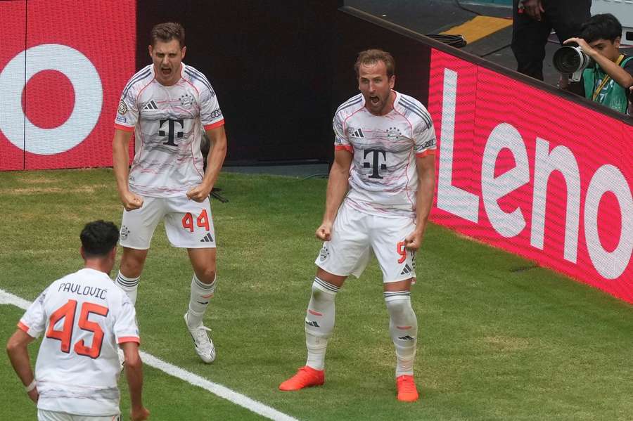 Harry Kane celebrates his second