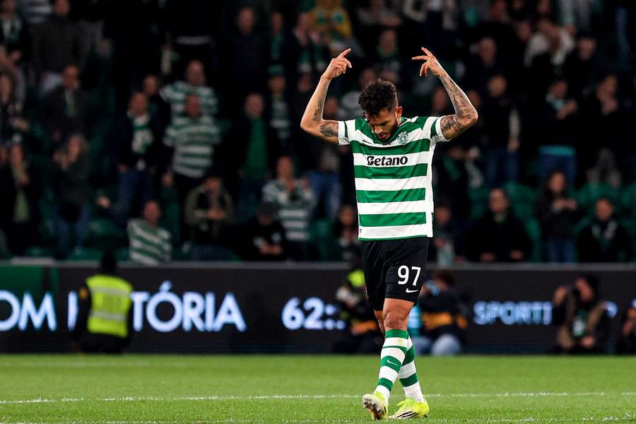Suárez marcou o golo que deixa o Sporting em vantagem para a segunda mão