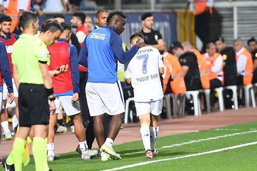 Mario Balotelli a scăpat nevătămat