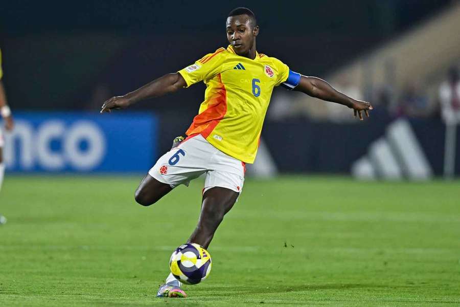 Cristian Orozco deu nas vistas pela Colômbia no Mundial sub-17 Cristian Orozco deu nas vistas pela Colômbia no Mundial sub-17