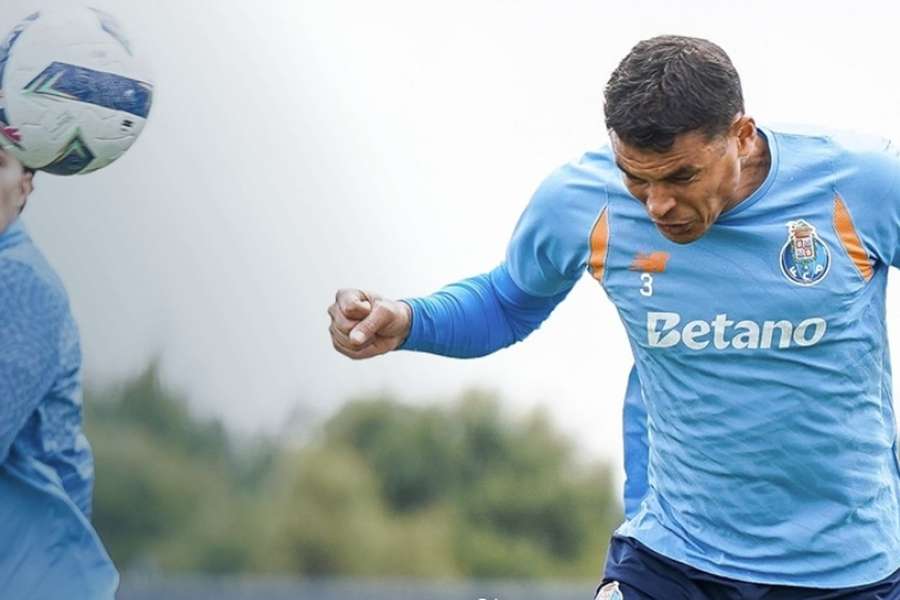 Thiago Silva no treino do FC Porto