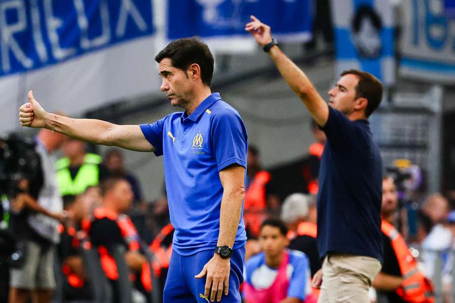 Trainer Marcelino tijdens de wedstrijd tegen Toulouse