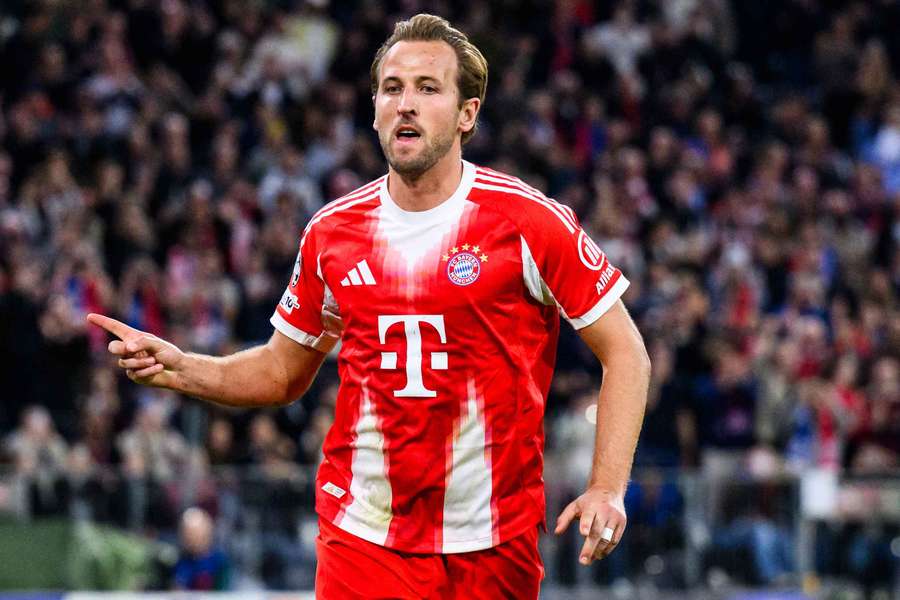Harry Kane foi o grande nome da partida com dois gols