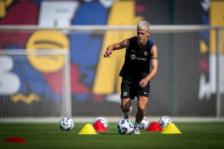 Dani Olmo, en su primer entrenamiento con el Barcelona