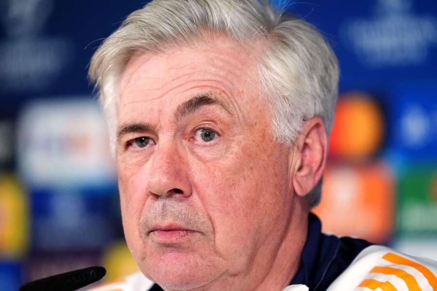 Carlo Ancelotti verteilt Komplimente in Richtung Xabi Alonso.