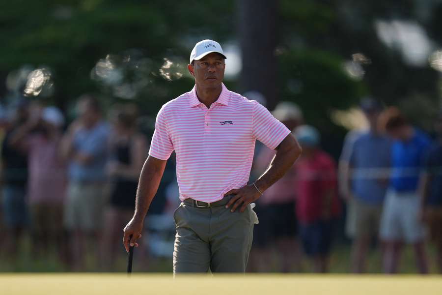 Tiger Woods em ação em Pinehurst Tiger Woods em ação em Pinehurst