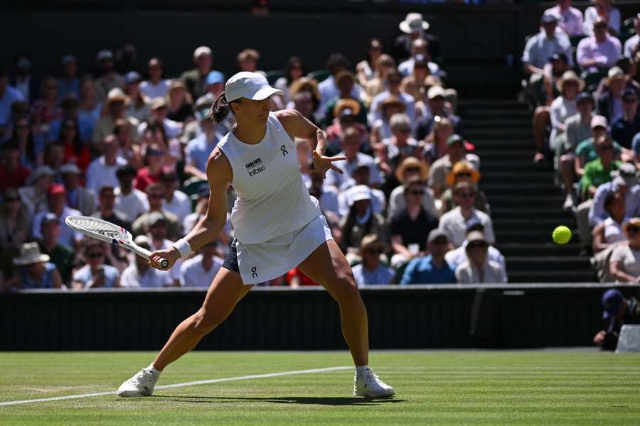 Tenis Flash: Świątek udźwignie rolę faworytki? Kończymy trzecią rundę Wimbledonu Tenis Flash: Świątek udźwignie rolę faworytki? Kończymy trzecią rundę Wimbledonu
