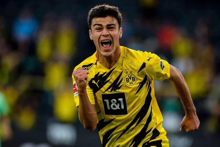 Borussia Dortmund pede 15 milhões de euros por Giovanni Reyna