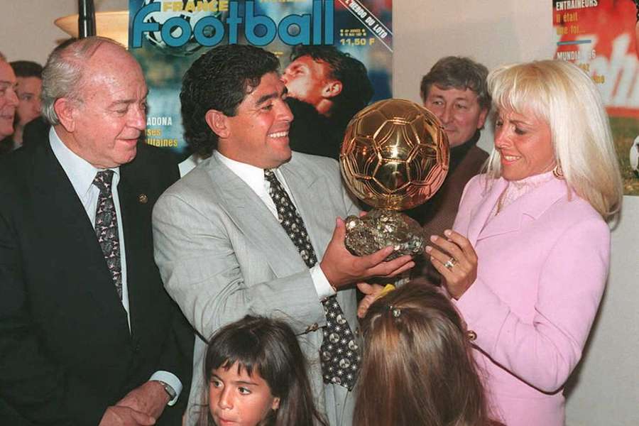 Maradona conquistou Bola de Ouro em 1986