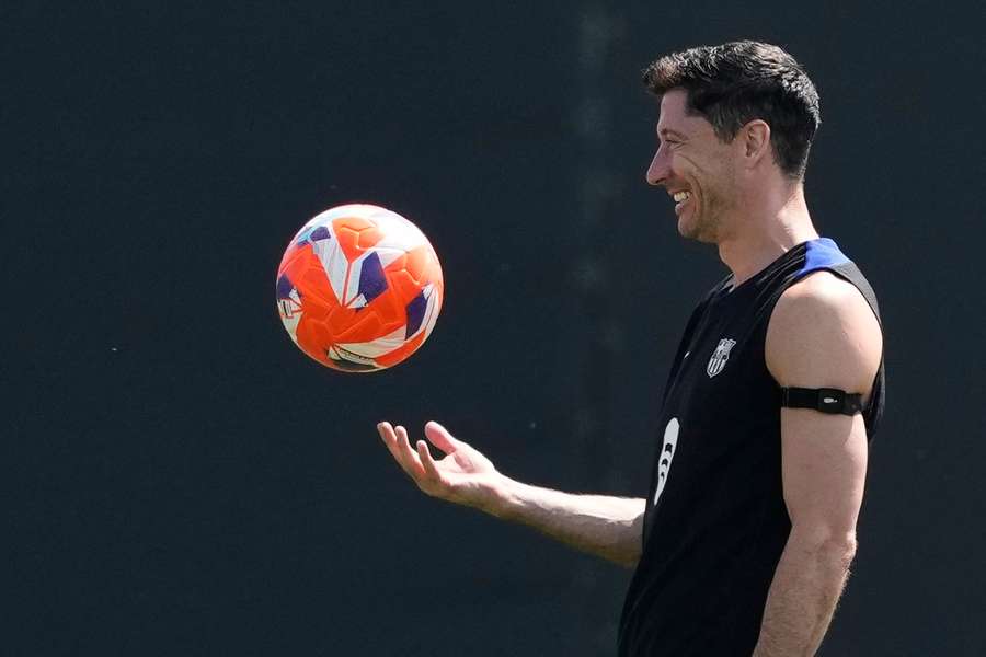 Robert Lewandowski wraca do gry. Polak wystąpi w czwartek w derbach z Espanyolem