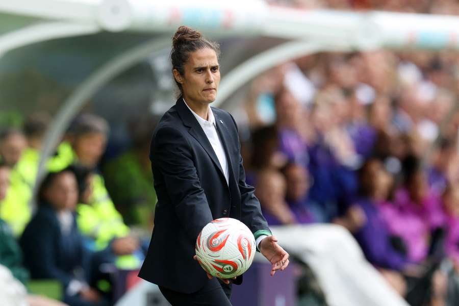 "Pourquoi pas ?" Montse Toméen France et en Première Ligue "Pourquoi pas ?" Montse Toméen France et en Première Ligue