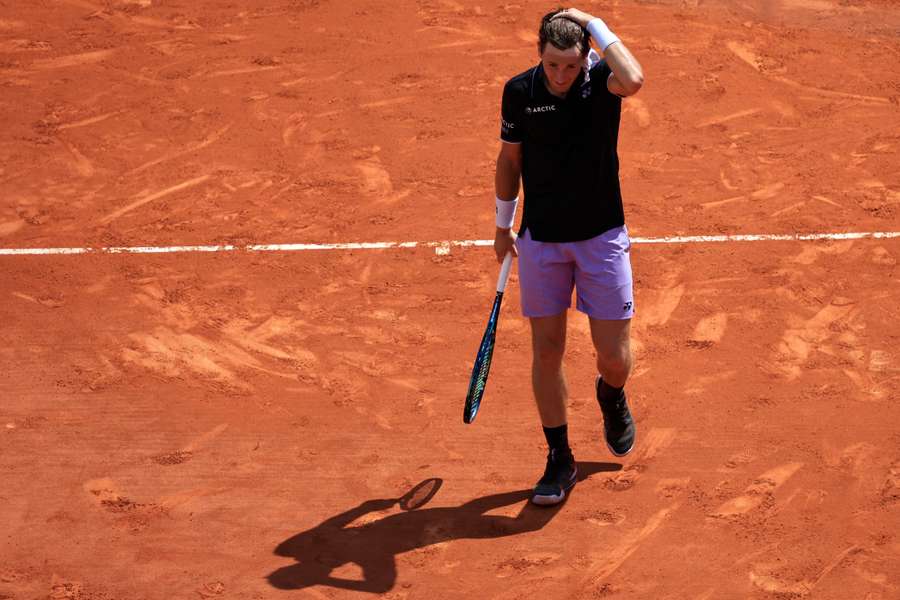 Casper Ruud's preparation for the French Open took a hit after losing to Jan-Lennard Struff in the third round at the Monte Carlo Masters