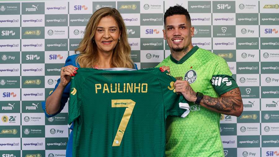 Paulinho é outra grande esperança de gols para o Palmeiras Paulinho é outra grande esperança de gols para o Palmeiras