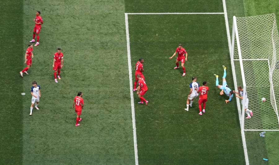 Il gol di Mahmic Il gol di Mahmic