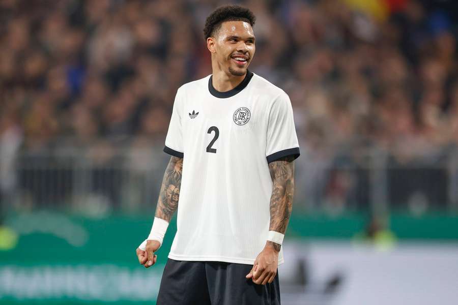 Collins wurde mit der U21 Vize-Europameister