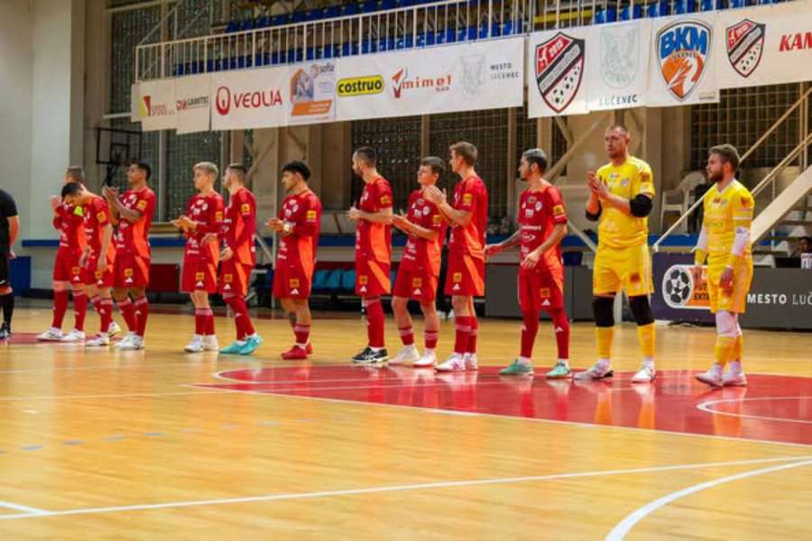 Lučenec v elitnej fáze Ligy majstrov proti veľkým favoritom nebodoval. Lučenec v elitnej fáze Ligy majstrov proti veľkým favoritom nebodoval.