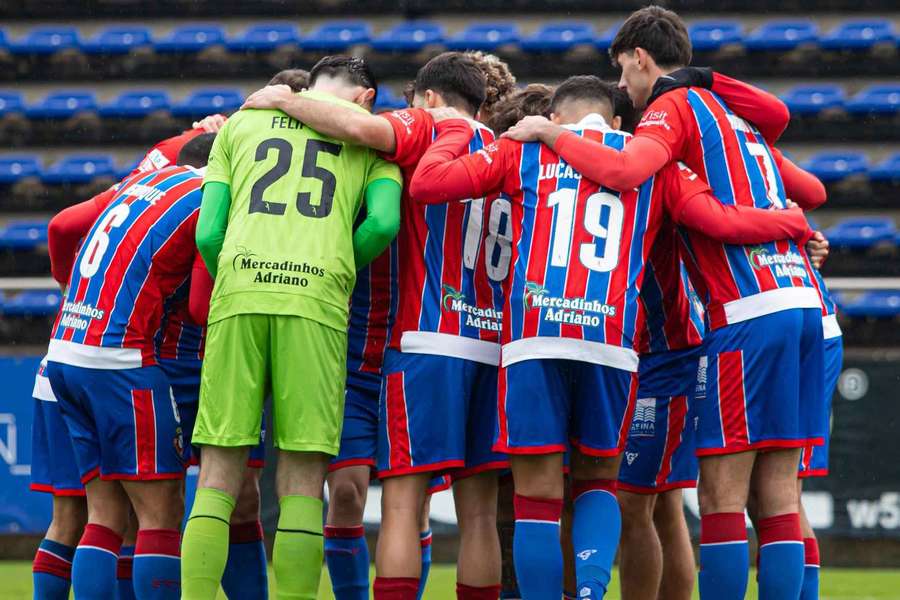 Felgueiras festejou em casa