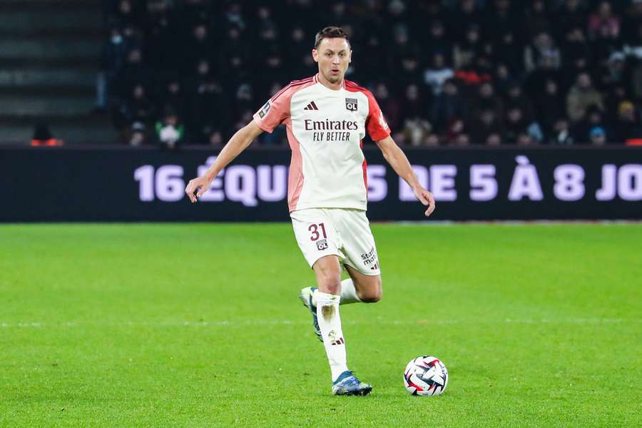Matic in action for Lyon