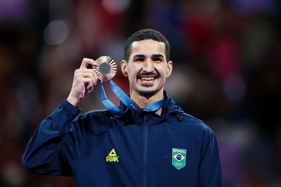 Edival Pontes é bronze para o Brasil no taekwondo