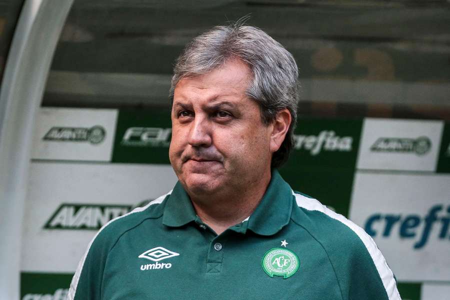 Kleina também já esteve à frente da Chapecoense