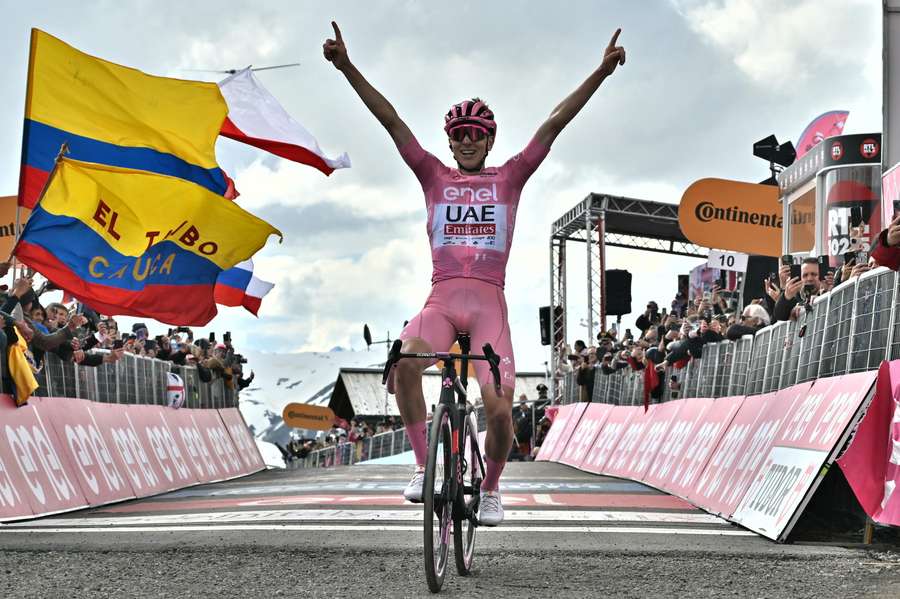 Pogacar denkt naast de Giro ook de Tour te kunnen winnen