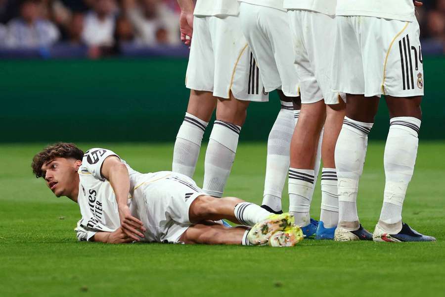 La bisoñez de Thiago Pitarch y la insistencia de Arbeloa