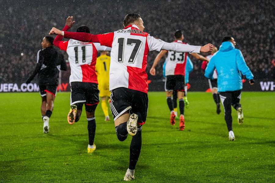 Feyenoord bereikte de laatste-16 van de UEFA Europa League via een thuiszege op het Italiaanse Lazio