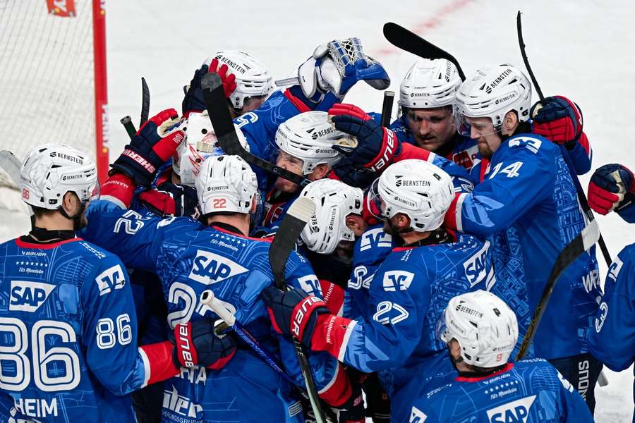 Mannheim zieht ins Halbfinale ein.