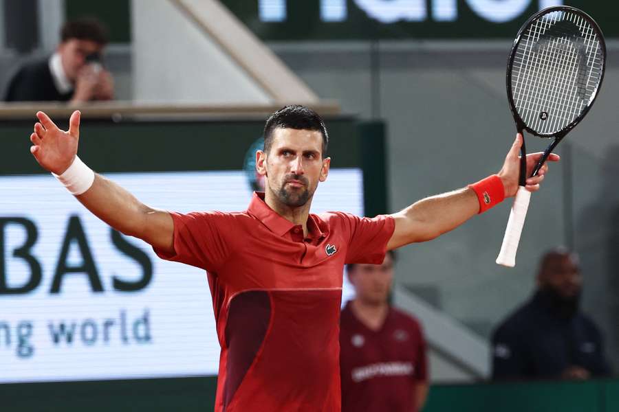 Djokovic vandt en marathonaffære i nat.